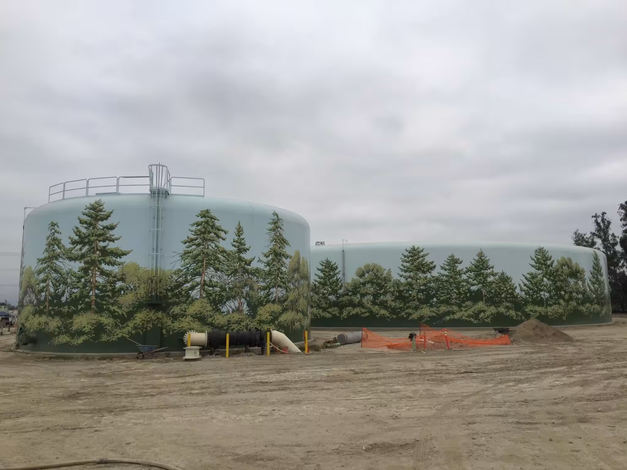 410,234-gallon welded steel water storage tank in California — Eastside Water Treatment Facility