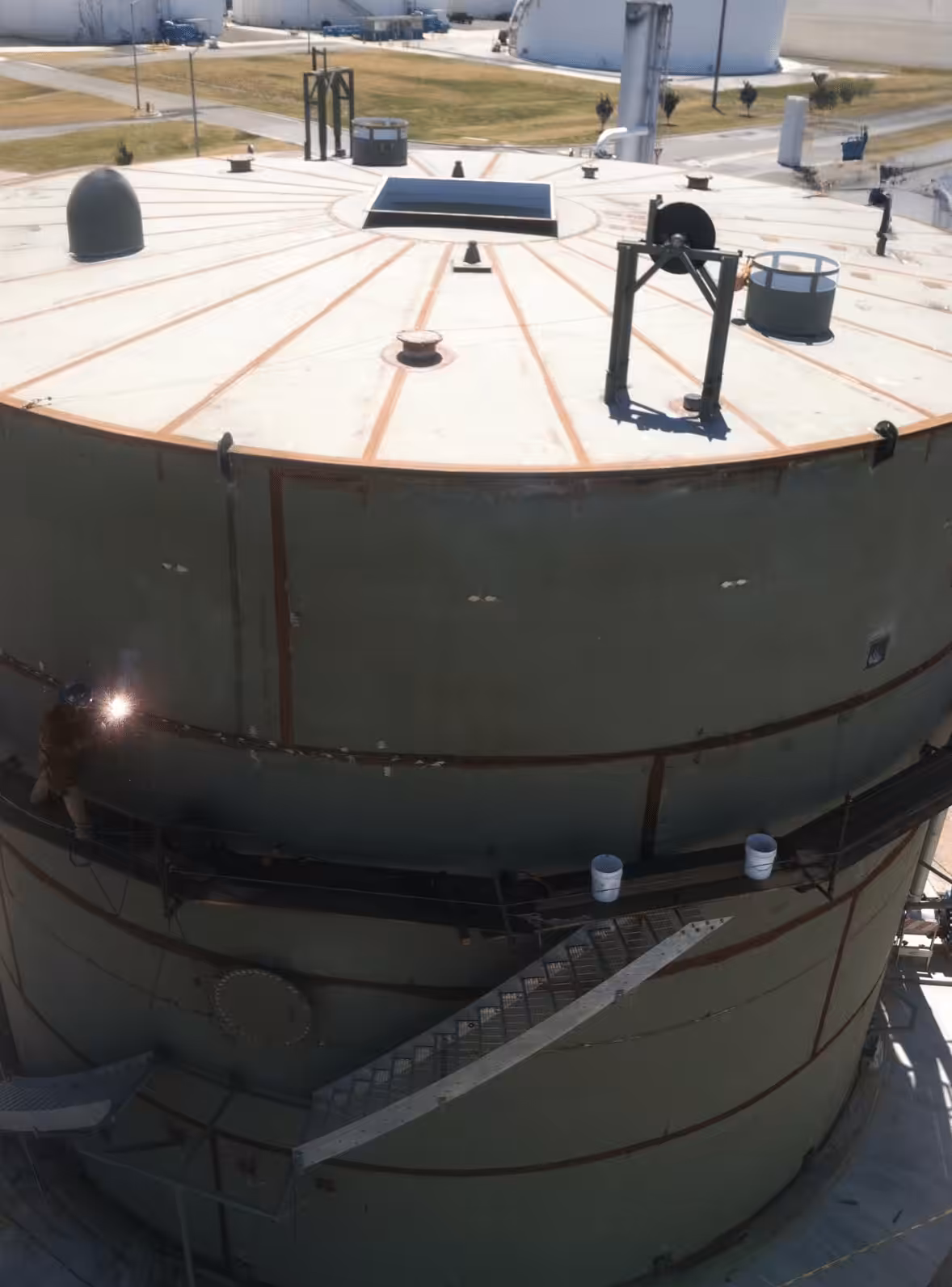 Gas holder tank replacement in California — San Jose Gas Storage Replacement