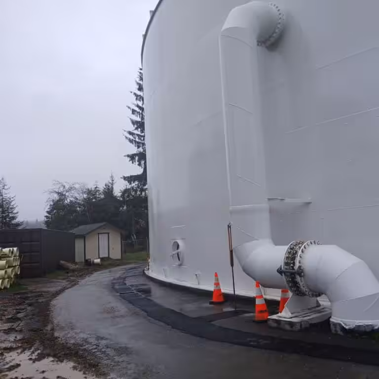 2.0 MG Korblex Reservoir Seismic Retrofit construction, photo 4 of 10