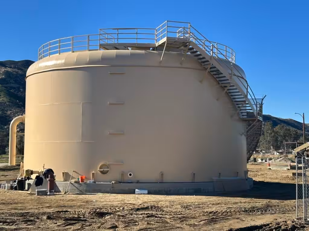 Welded steel water storage tank in Banning — Charles Street Reservoir