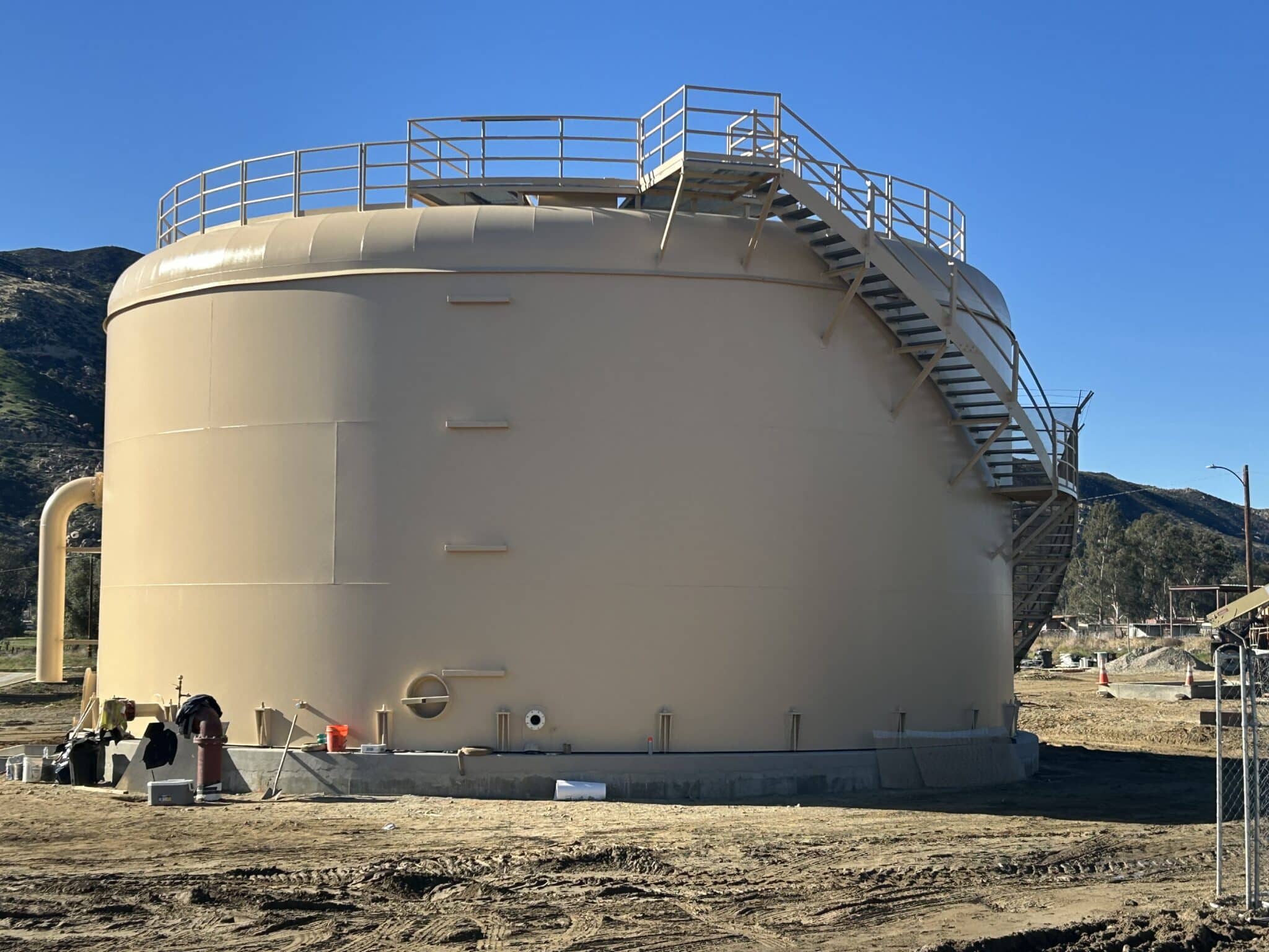 Welded steel water storage tank in Banning — Charles Street Reservoir