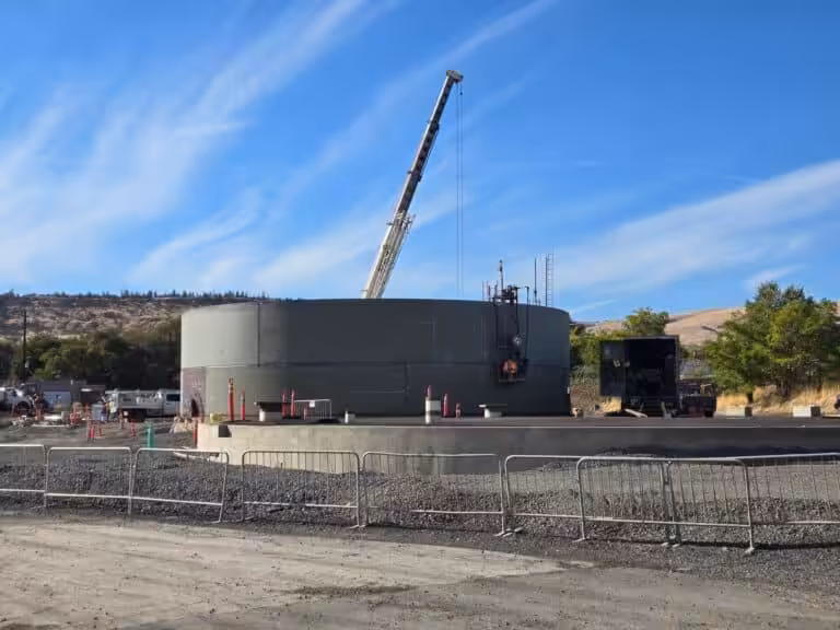 Dalles Riverside Reservoir construction, photo 2 of 21