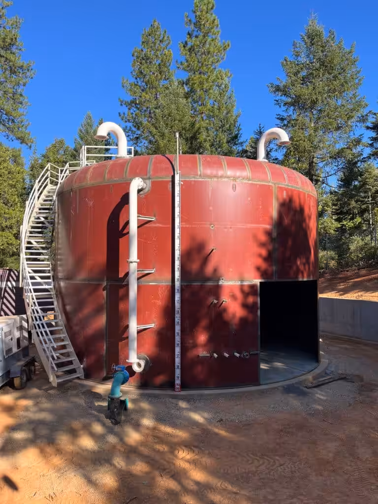 Monte Vista Water Storage Tank construction, photo 2 of 2